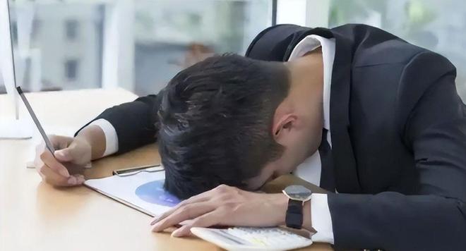 九游官网“新型啃老”正向全国蔓延：年轻人不上班不伸手要钱3000块能活(图16)