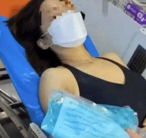 “三亚旅游被不明物咬伤身亡27岁女子”死亡记录：曾诊断为不明生物咬伤(神经毒蛇) 等(图7)