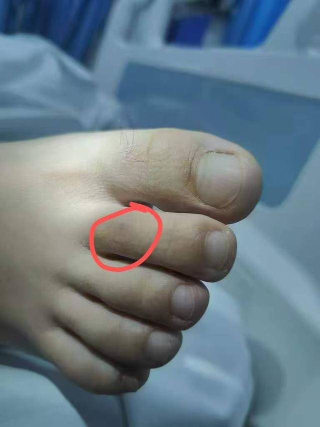 三亚身亡女游客堂姐直播回应质疑：没提任何索赔只希望调查清楚九游app(图2)