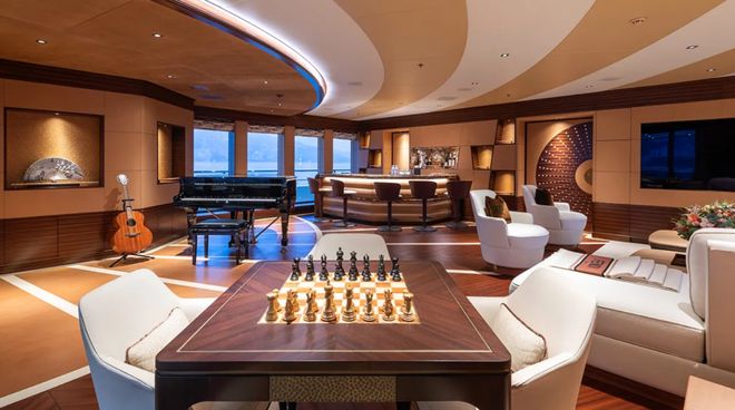 九游娱乐官方网站23亿美元！乌克兰前副总理78米超艇准备亮相摩纳哥(图9)