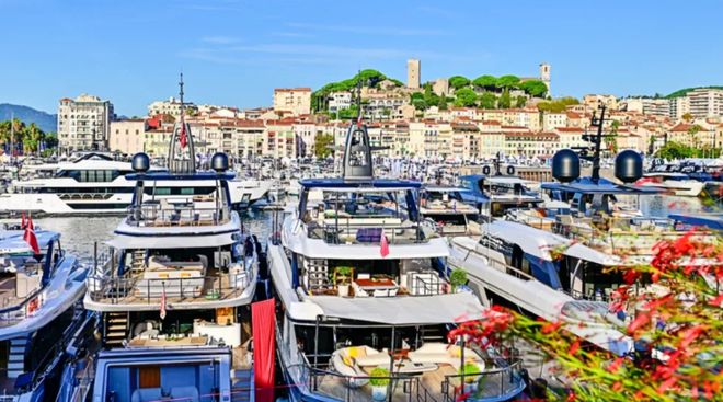 本届戛纳游艇节上引人注目的15艘新游艇(图1)