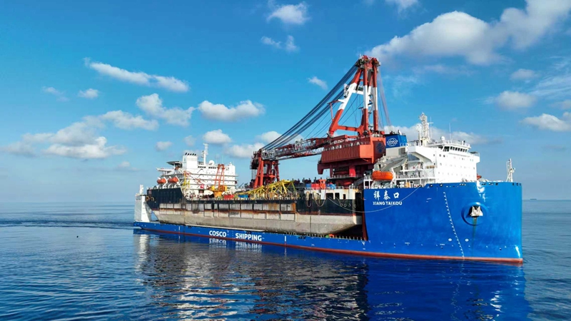 海南自貿港首艘“零關稅”光租進口船舶落戶“中國洋浦港”(图1)