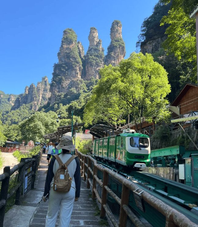张家界五天路线安排费用以及经历全公开！张家界五日游旅游攻略！(图2)