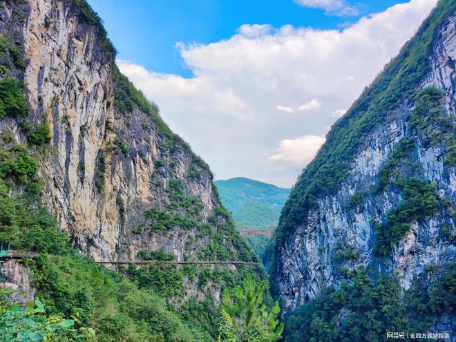 九游官网恩施5日报团价是多少？恩施当地导游怎么收费？超全行程攻略(图3)