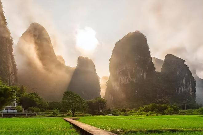 去广西桂林4日游人均要多少钱？四天三晚行程攻略看完记得收藏九游娱乐官方网站(图2)