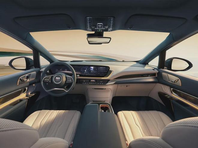 五菱星光730领衔4款MPV密集发布！还有超级豪车灵感竟来自狗狗(图9)