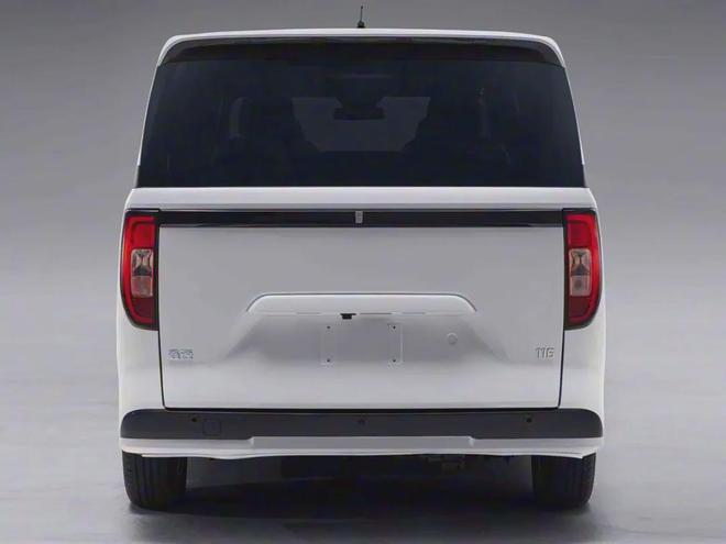 五菱星光730领衔4款MPV密集发布！还有超级豪车灵感竟来自狗狗(图11)