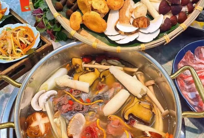 云南旅行社榜单：口碑最好的十大靠谱旅行社远胜游成家庭首选(图7)