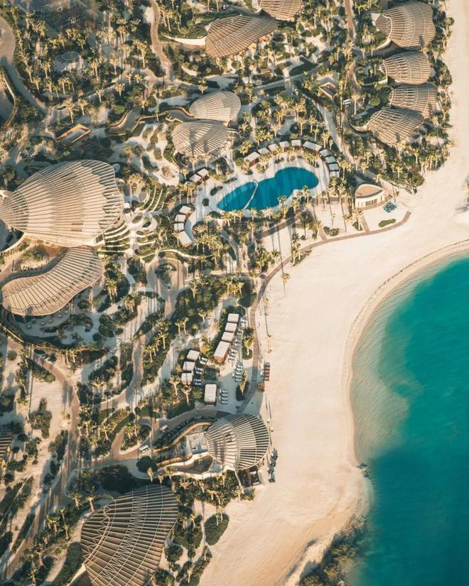 科幻感艾迪逊惊艳开业11 家奢牌坐镇这个度假天堂很拉风(图6)