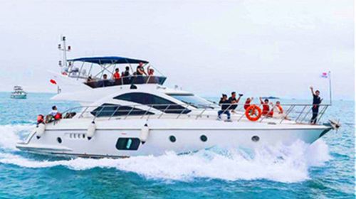 接待超百万游客海南游艇如何“卷”成大九游娱乐官方网站众消费丨南国智库·财经观察