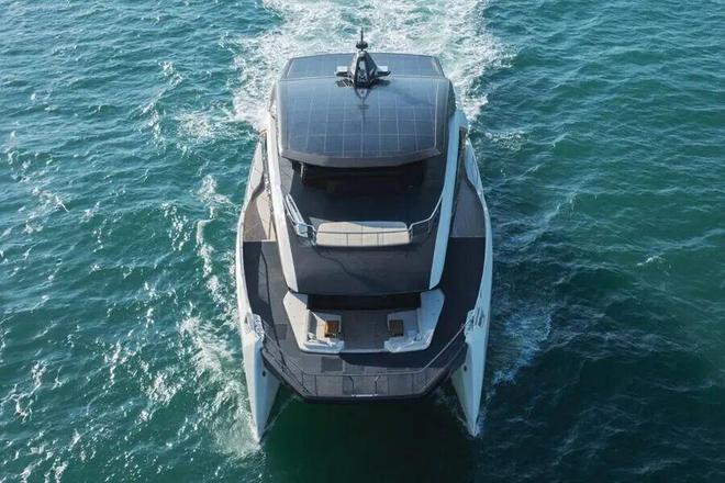 特辑：2025全球首秀双体动力艇及帆船(图4)