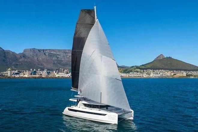 特辑：2025全球首秀双体动力艇及帆船(图9)