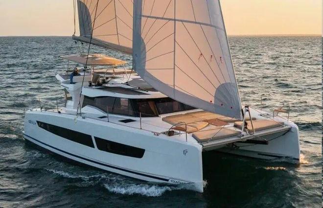 特辑：2025全球首秀双体动力艇及帆船(图8)