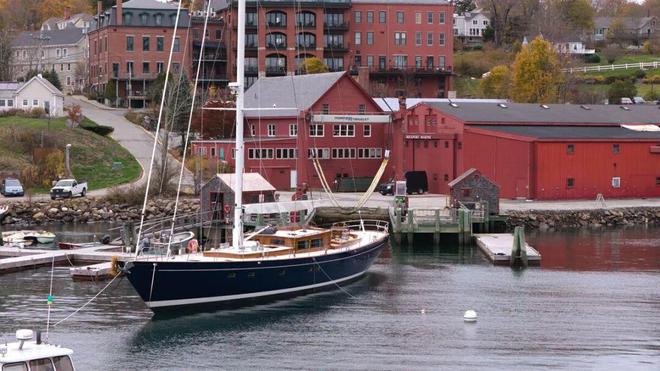 美国制造正名之作！29米经典帆船“Ouzel”号在缅因州下水（视频）(图4)