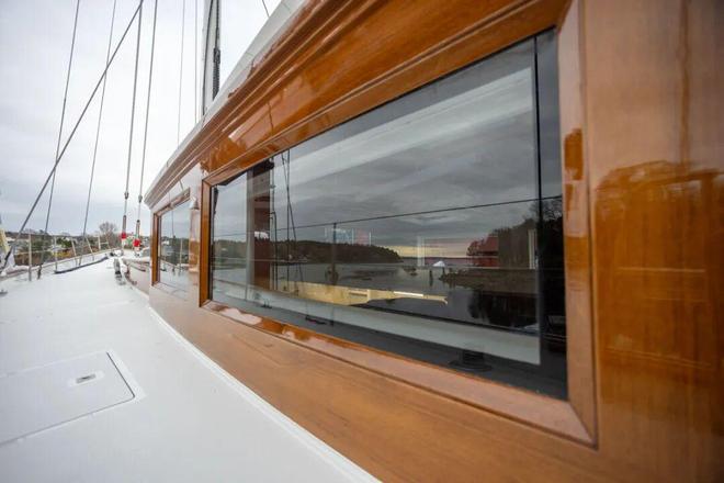 美国制造正名之作！29米经典帆船“Ouzel”号在缅因州下水（视频）(图6)