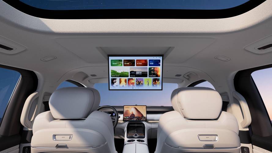 陆地游艇的全域奢享：银河 V900 凭何让每个座位都成为 C 位？