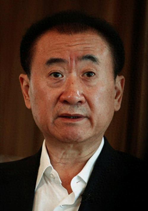 九游娱乐官方网站71岁王健林罕见缺席捐款香港火灾没能拨款背后原因太过心酸