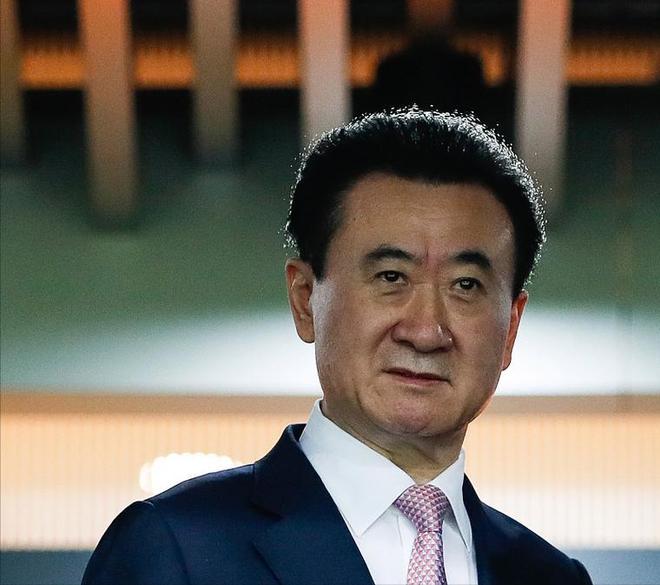 九游娱乐官方网站71岁王健林罕见缺席捐款香港火灾没能拨款背后原因太过心酸(图14)