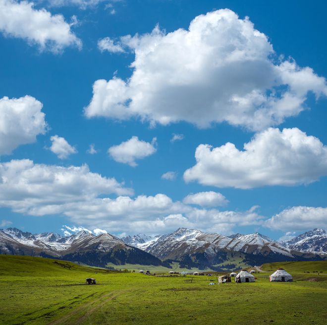 从湖南去新疆报团游6天5晚实用参团线路旅行社旅游团玩法太省钱(图3)