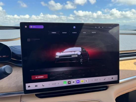 试驾焕新极氪001：不止猎装优雅还有进化(图9)