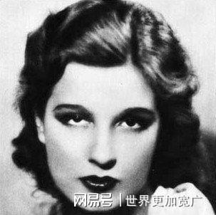 被誉为行走的荷尔蒙坏小子埃罗尔·弗林欲望毁掉的人生(图9)