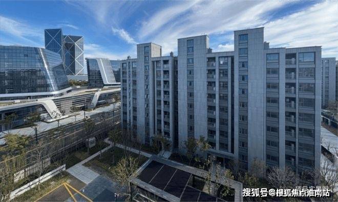 上海临港港城云湖 (官方认证售楼处) 官网 - 港城云湖销售中心 - 环境户型价格地址楼盘详情配套电话(图11)