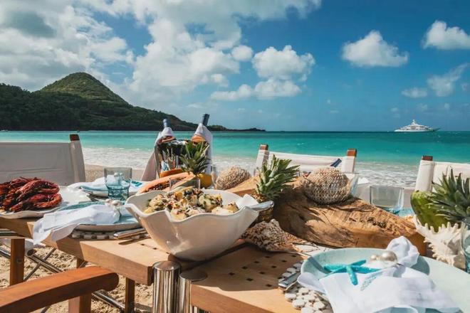 JK罗琳超艇“Samsara”号成2025年航行冠军 年赚千万美元租赁费(图8)