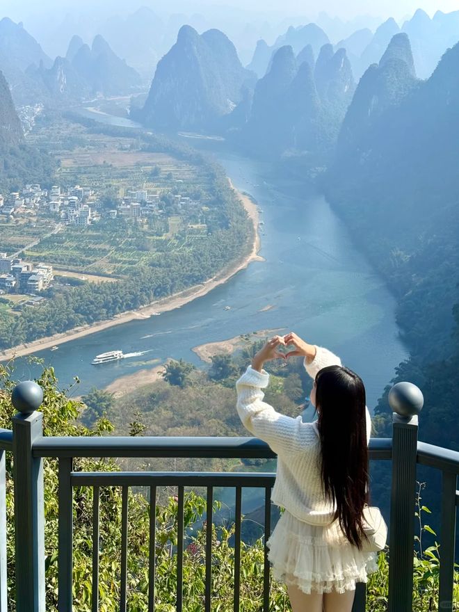 山西到桂林旅游4天3晚跟团旅游价格广西桂林四日游报团多少钱