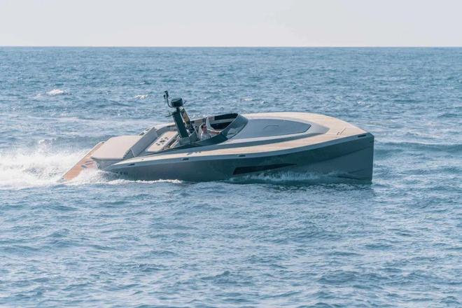 德国一家碳纤维游艇制造商申请破产(图2)