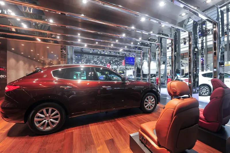 九游官网15款玛莎拉蒂总裁仅售195万升级内饰超亮眼(图3)