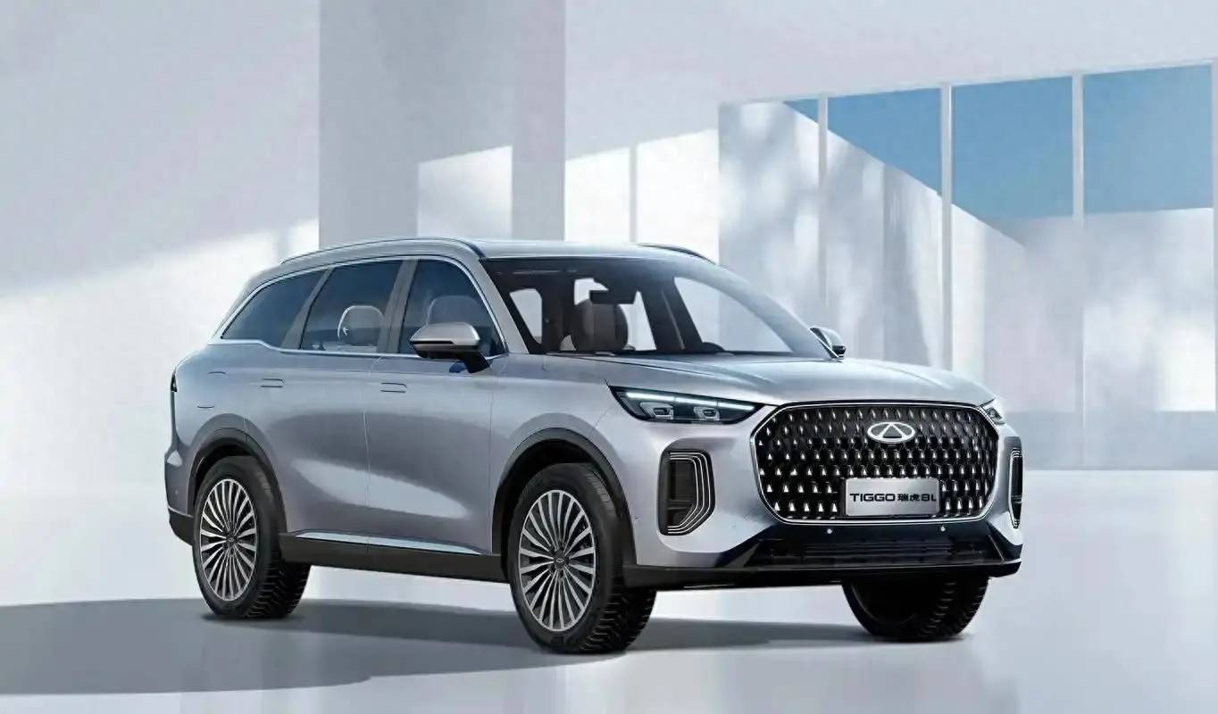 家用SUV还是7座的好这两款采用2+3+2座椅布局经济有劲还安全