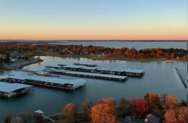 九游官网收购两大码头：美国投资公司NexPoint进军游艇产业(图2)