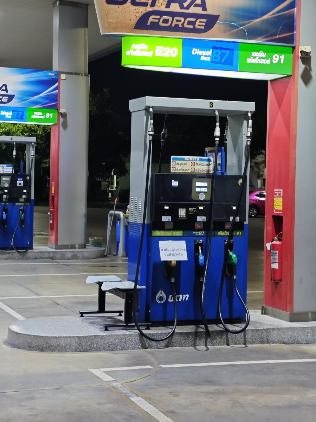 有钱加不到油普吉岛游船停摆：中东战火燃烧东南亚被超百美元油价逼到墙角(图4)