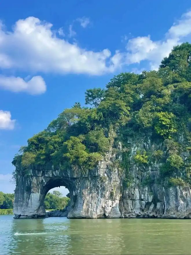 广西亲子4天3晚象鼻山最佳拍照点在哪？景区打卡纯玩无购物靠谱！(图5)