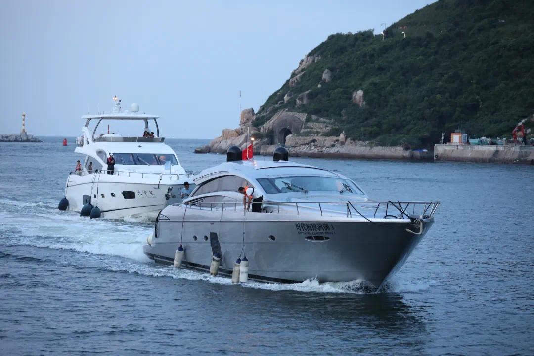 7家涉海企业集中签约全省首个游艇租赁项目在珠海万山首航(图2)